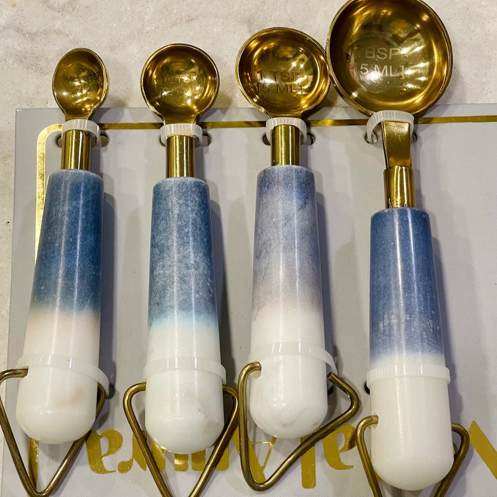 NEW Gold metal measuring spoons with marble handles, trendy beautiful gifts!
